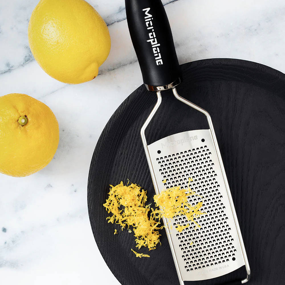 Microplane Gourmet rivejern fint med citron