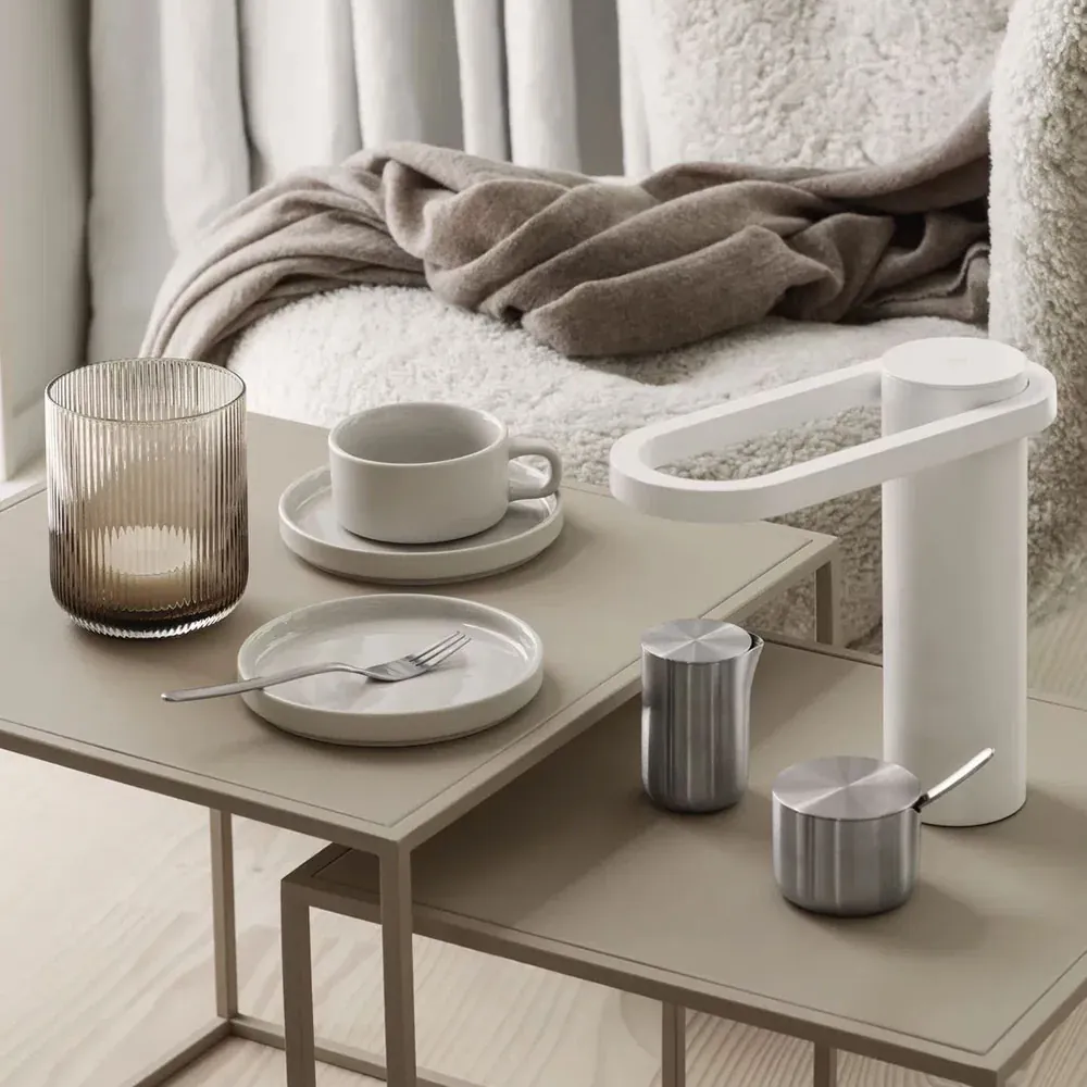 Blomus BASIC sukkerskål på kaffebord