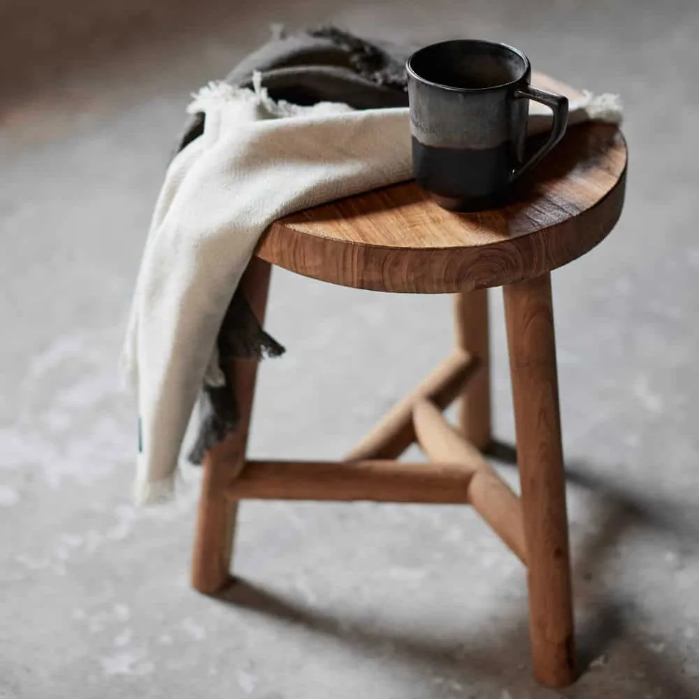 Muubs Ceto kop med hank i farven mocha på taburet