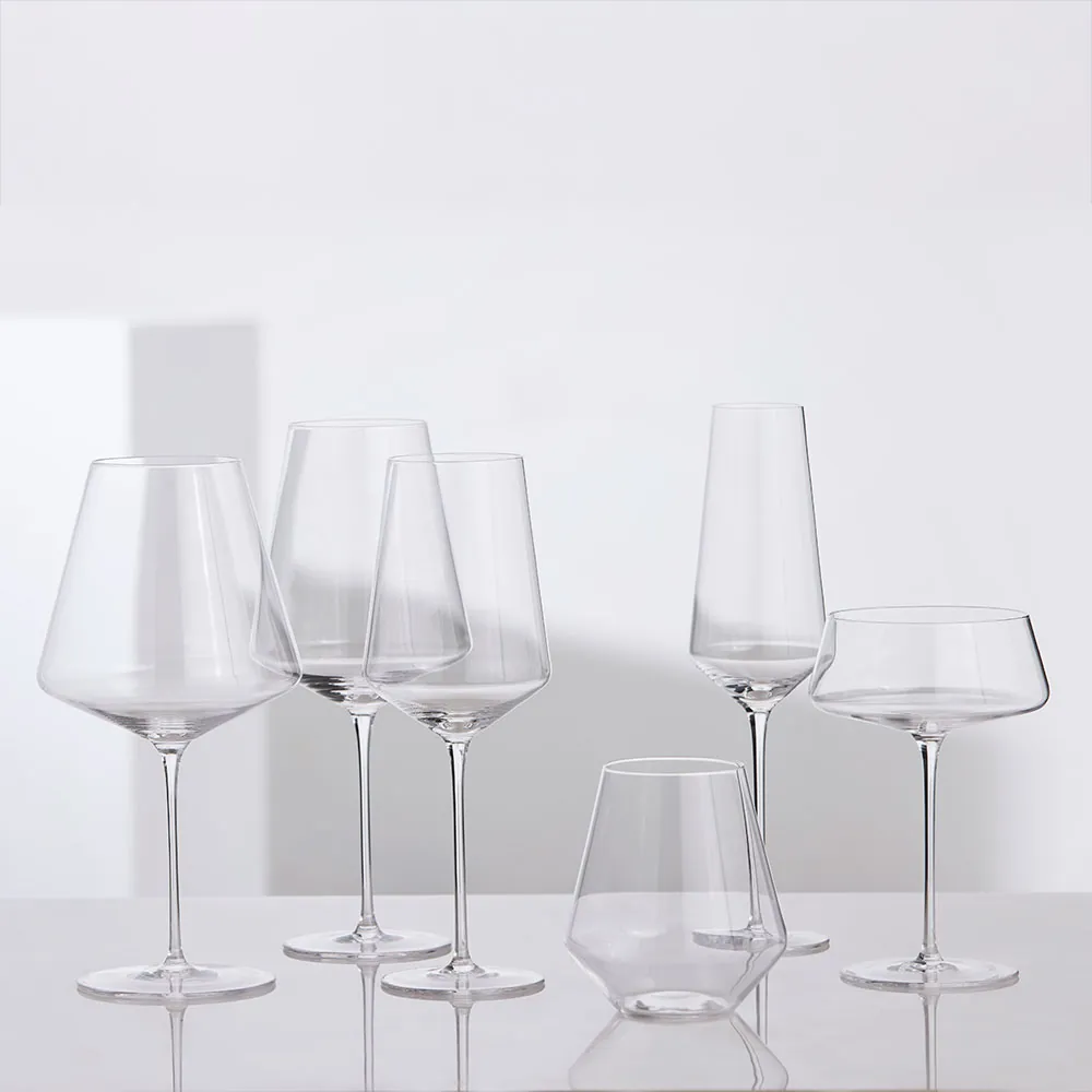 Serien af Ultima krystalglas fra Aida bestående af 6 forskellige slags glas.