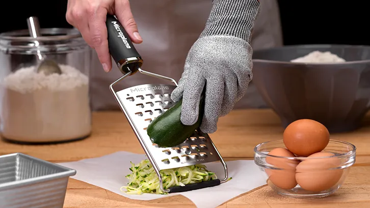 Microplane Gourmet rivejern med ekstra groft skær